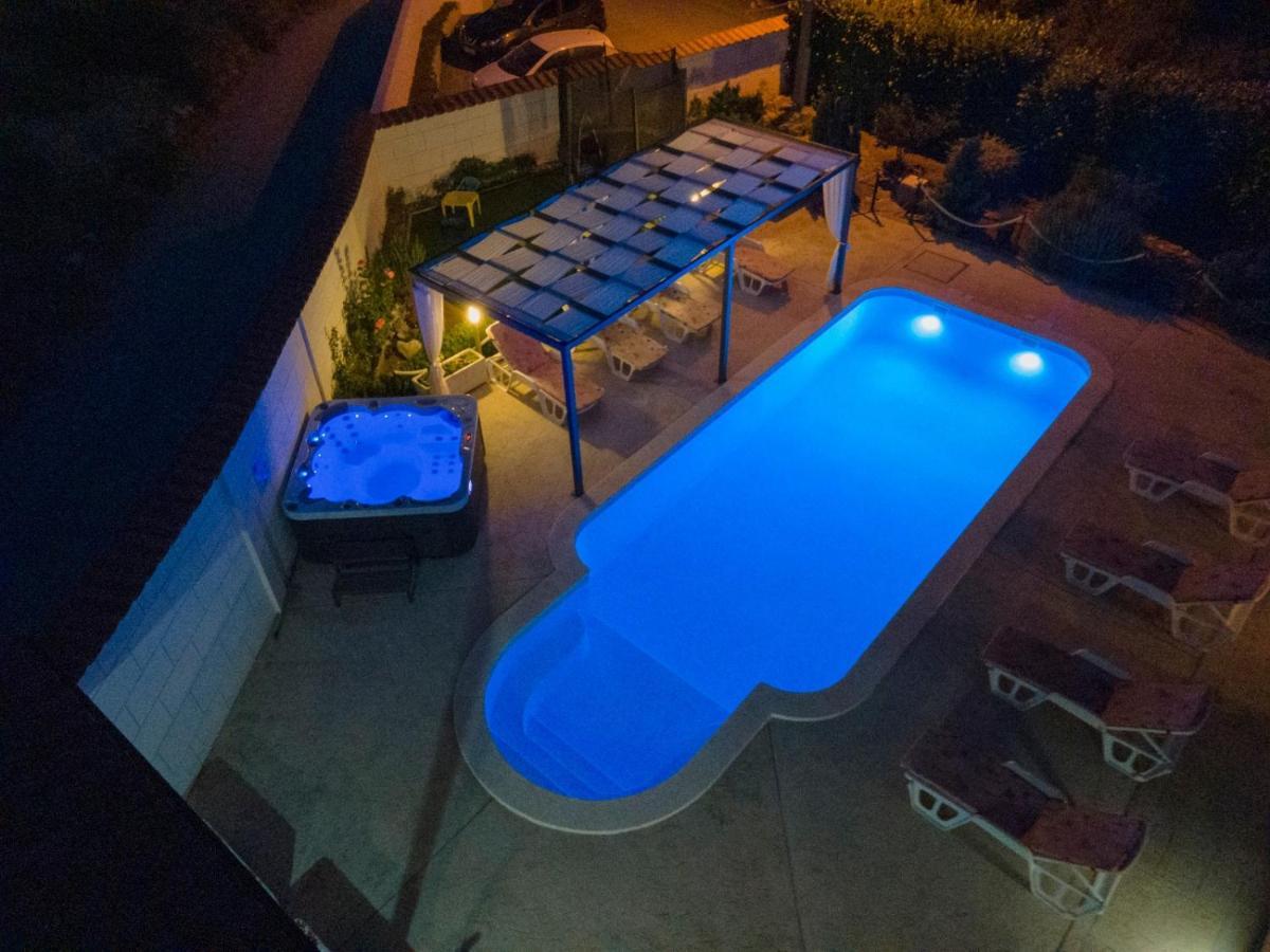 Beautiful Holiday Home "Villa Luka" Kastel Stafilic Luaran gambar